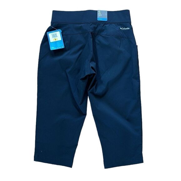 NEW Columbia Black Active Fit Capris - Picture 2 of 8